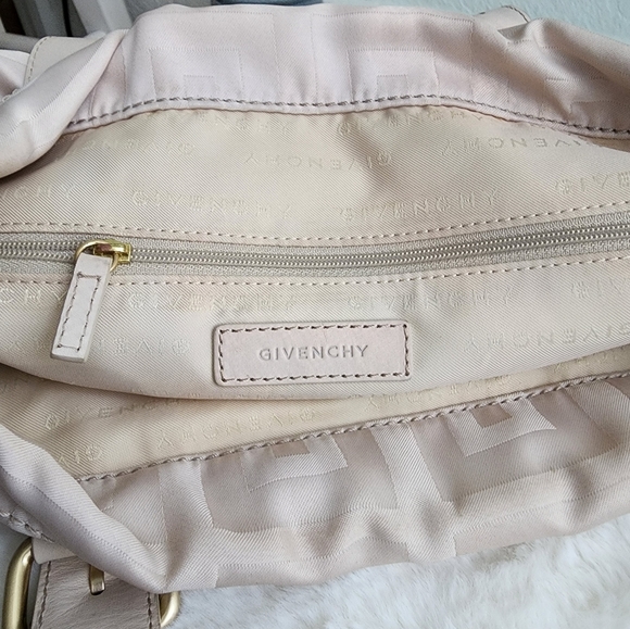 Handbag - Picture 5 of 10